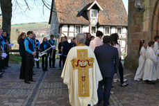 Feier der 1. Heiligen Kommunion in Sankt Crescentius (Foto: Karl-Franz Thiede)